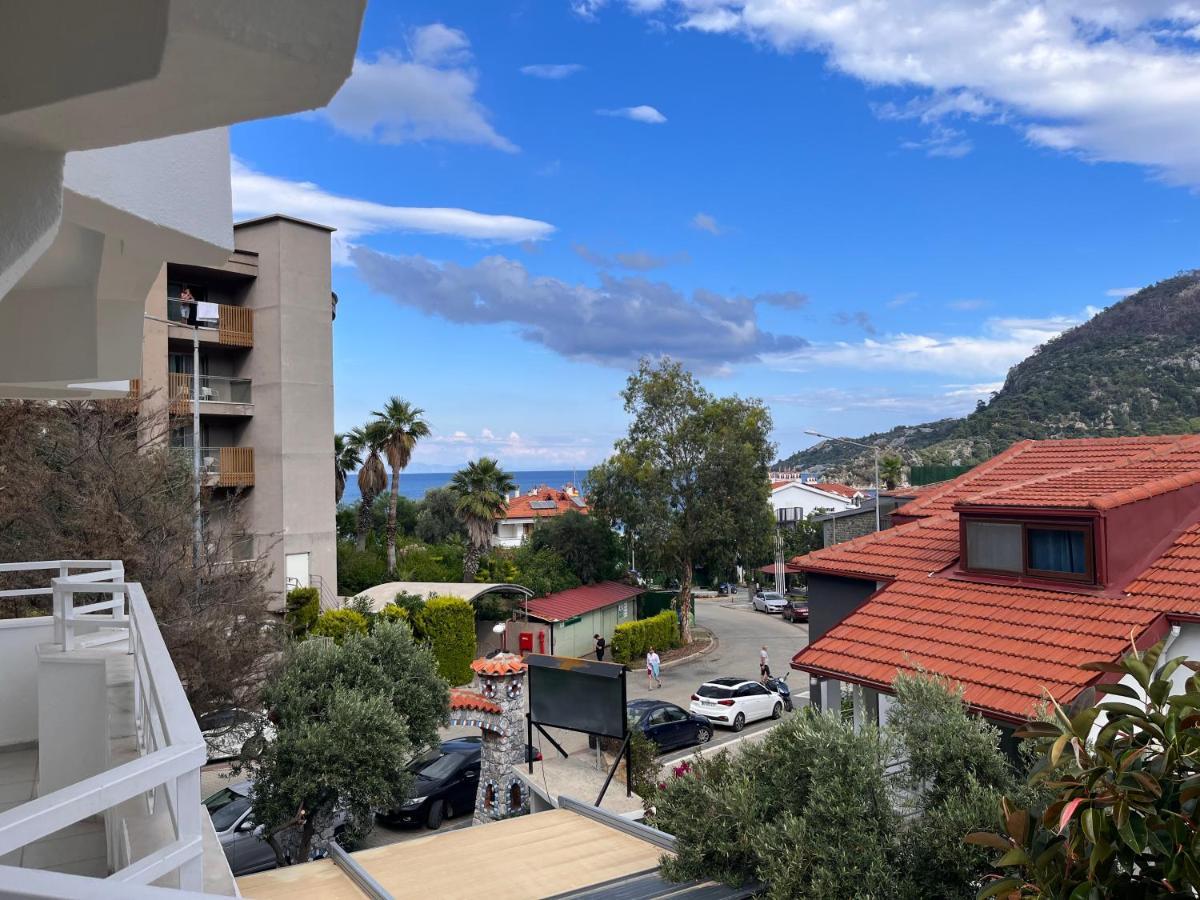 Sen Apart Turunç Bagian luar foto