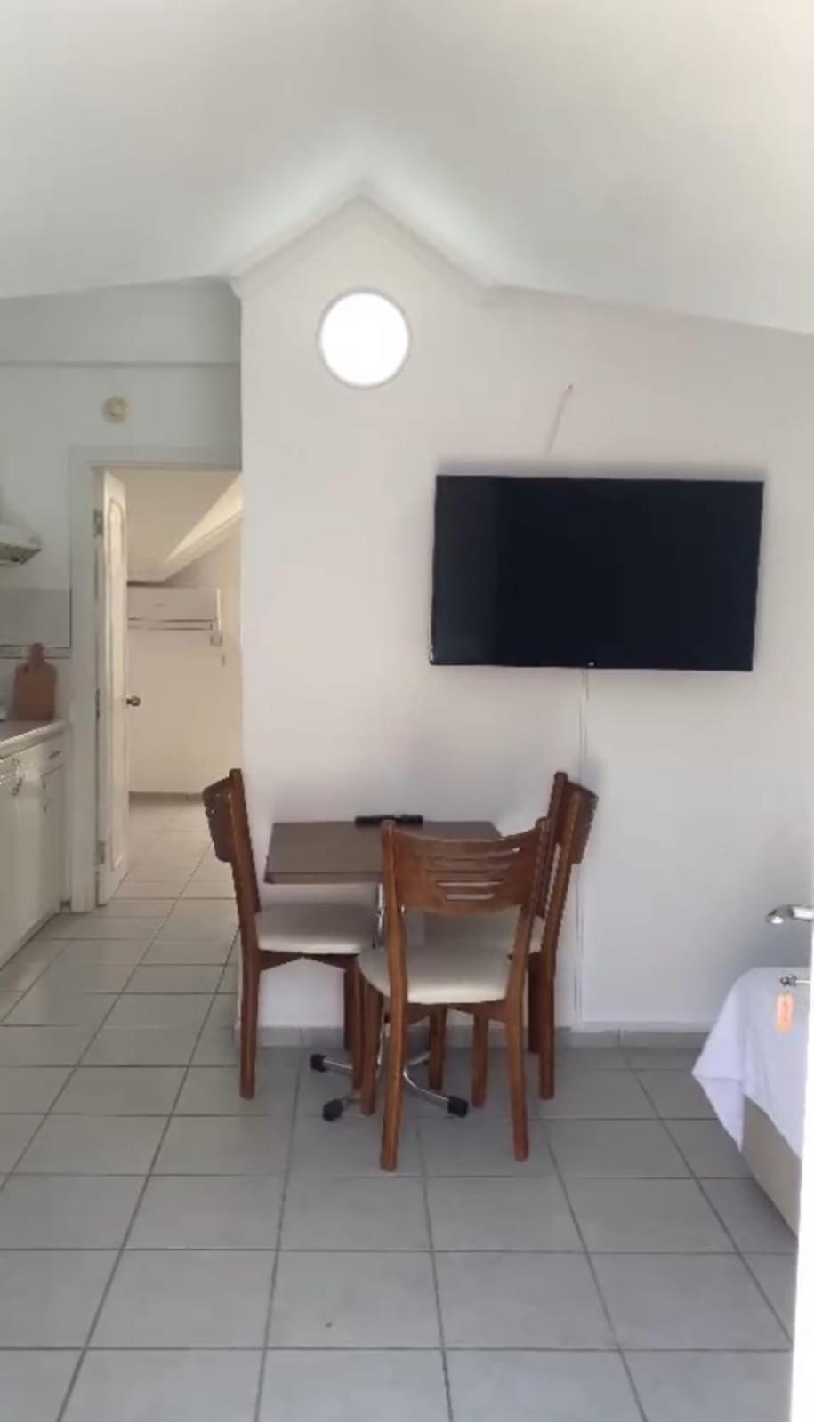 Sen Apart Turunç Bagian luar foto